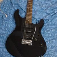 chitarra elettrica Yamaha erg 121