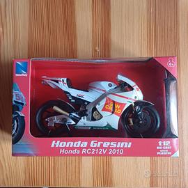 Moto Honda Gresini RC212V 2010 Marco Simoncelli