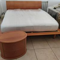 letto e comodino Falegnameria 1946