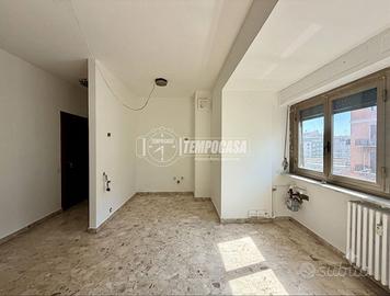 Appartamento a Milano Via Ronchi 2 locali