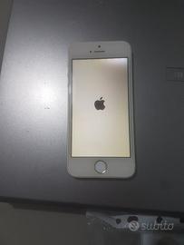 Iphone 5 funzionante per pezzi di ricambio