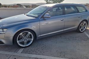 AUDI A6 3ª serie - 2011