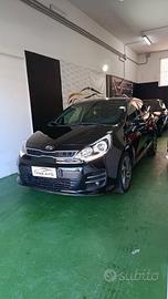 Kia Rio 1.2 CVVT 5p. Cool