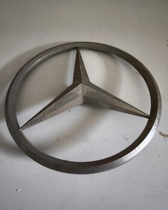 stemma mercedes