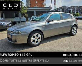 ALFA ROMEO 147 1.6i 16V T.S. (105 CV) 5p. GPL