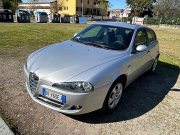 Alfa 147 con SOLI 92.000 ( metano )