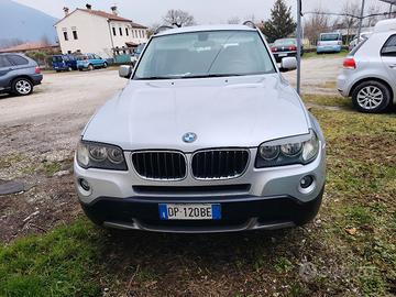 BMW x3 4x4 motore 2000d 150cv