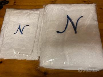 Set di 3 asciugamani bianchi in spugna di cotone