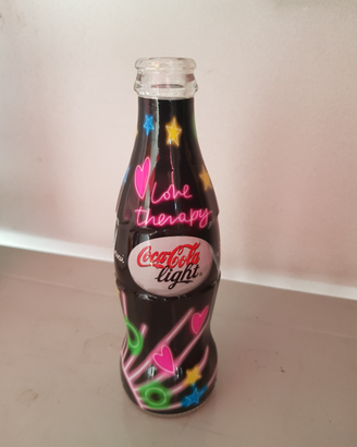 Bottiglietta di Coca-Cola di Elio Fiorucci