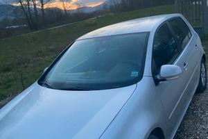 Golf 5 2000 110cv