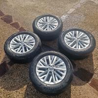 Cerchi e gomme Volkswagen T-roc 16 pollici