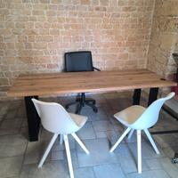 tavolo scrivania + sedie + poltrona