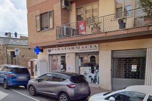 Locale commerciale centro