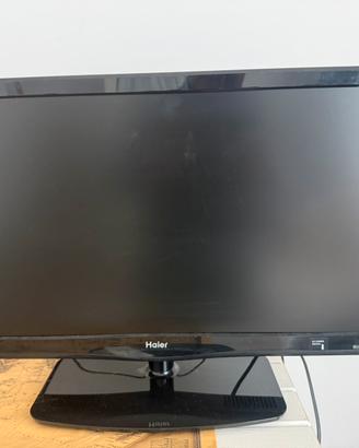 Televisore haier 28/30 pollici