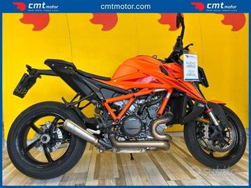KTM 1390 Super Duke R Finanziabile - GIORNO - 33