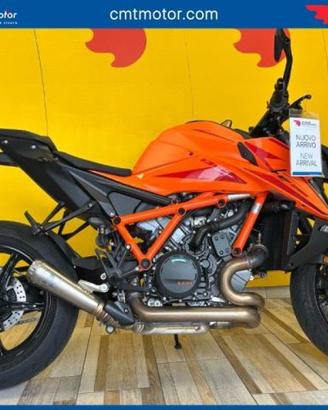 KTM 1390 Super Duke R Finanziabile - GIORNO - 33