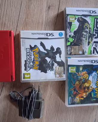 Nintendo DS LITE rosso +3 giochi e caricabatterie
