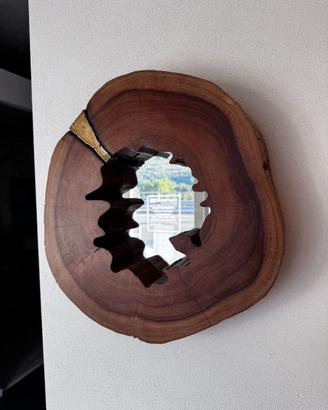 Specchio da parete in vero tronco di legno – 40 cm