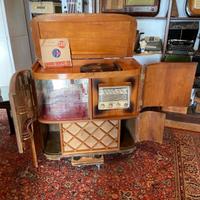 Radio a valvole d'epoca Magaja vintage anni 60