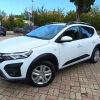 Dacia Sandero Stepway 1.0 tce ESSENTIAL Eco-g 100c