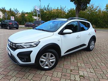 Dacia Sandero Stepway 1.0 tce ESSENTIAL Eco-g 100c