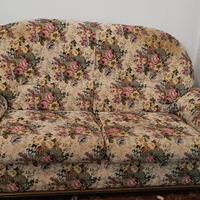 divano a fiori, comodissimo
