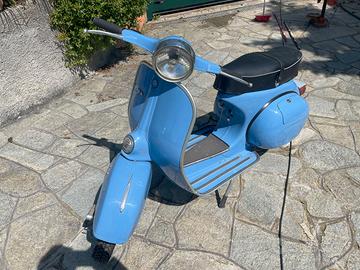 Vespa 125 GTR