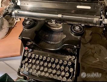 Lotto 2 Macchine da Scrivere Olivetti M40