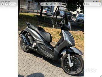 Scooter   Beverly piaggio 300