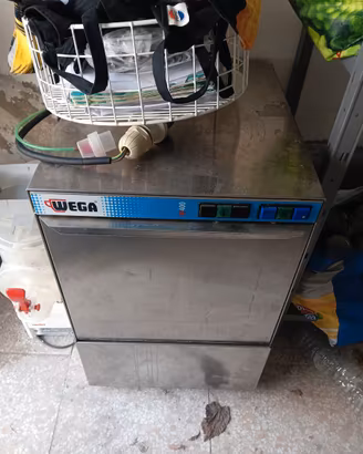 Lavabicchieri professionale wega