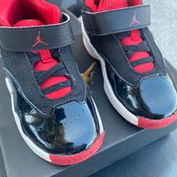 Scarpe Jordan banbino N.28