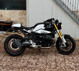 BMW R nine T