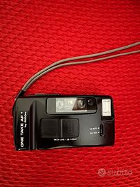 Ricoh compatta autofocus analogica