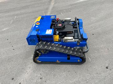 roobot telecomandato cingolato tagliaerba trincia