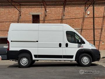 Fiat Ducato RAM Promaster 1500 118in.