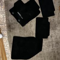 Toyota yaris cross - tappetini interni