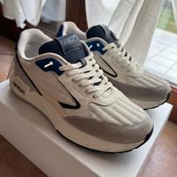 Off-White - Sneakers Kick Off