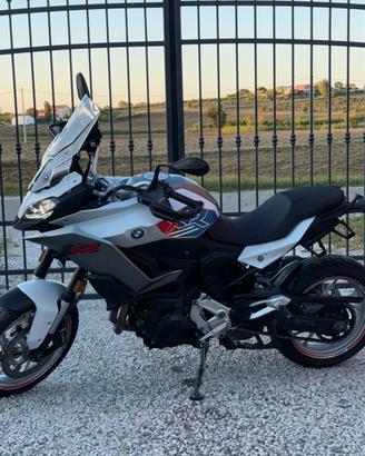 Bmw F900XR completa di borse ed accessori