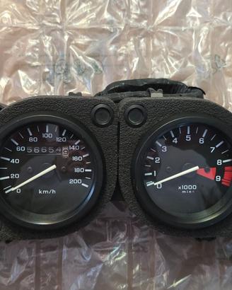 Strumento Africa Twin 750 RD07