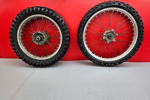 CERCHI CERCHIO YAMAHA YZ 250 2002 2003 YZ250 2004