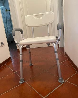 Sedia per disabili da doccia
