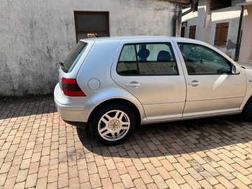 Golf 4