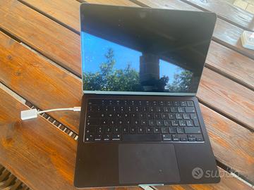 Mac book Apple M2