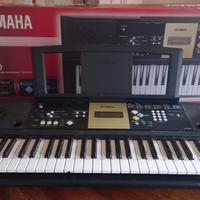 tastiera yamaha YPT-220