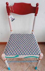 SEDIA VINTAGE IN LEGNO DIPINTA