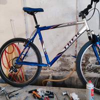 Riparazione bici e montaggio kit elettrici