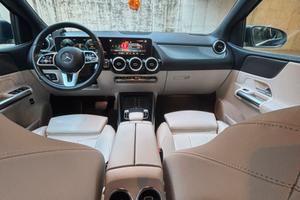 Mercedes w 247 B Sport plus  automatico