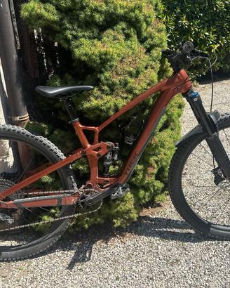 Trek Fuel EX 8 Gen 6 2024 – M/L – Matte Pennyflake
