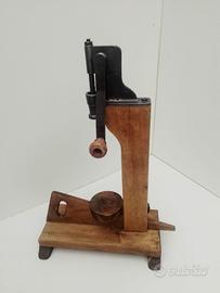 tappabottiglie restaurate