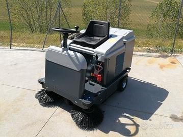 Spazzatrice elettrica Poli Perla 70E